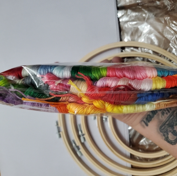 Crafty Jack Embroidery Kit - Picture 2 of 5